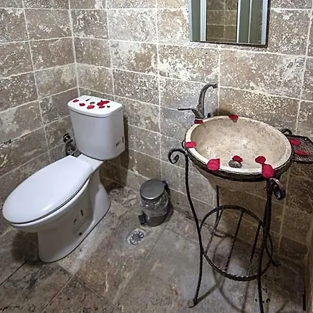 酒店 Kapadokya Ihlara Konaklari Odalari Guzelyurt