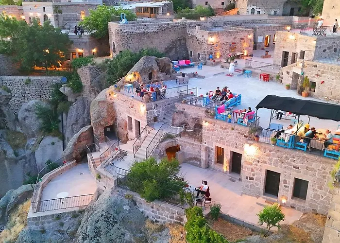 Kapadokya Ihlara Konaklari Odalari グザルユルト