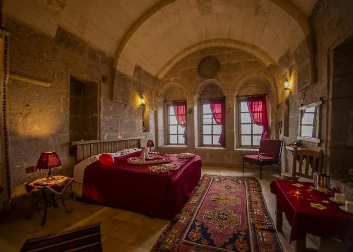 Kapadokya Ihlara Konaklari Odalari グザルユルト